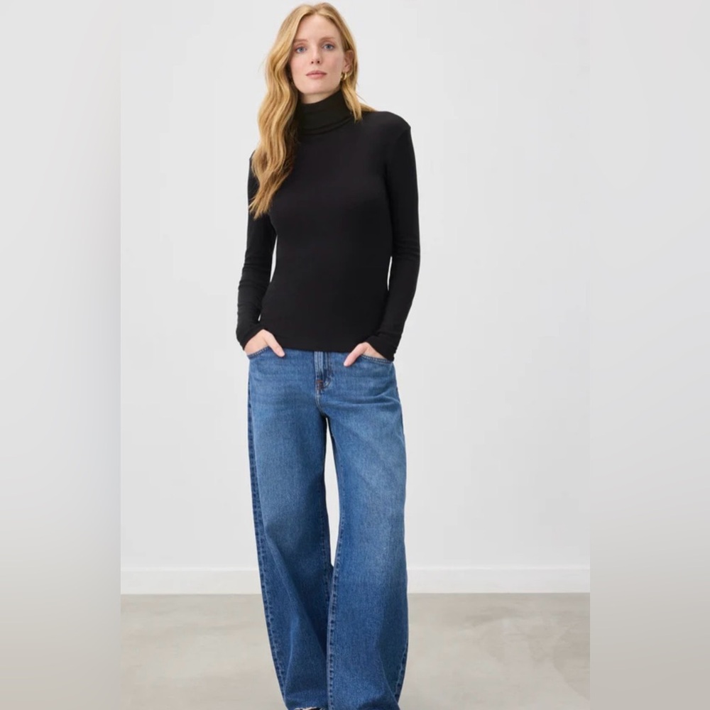 NWT Splendid The Classic Turtleneck Black Size Large New
